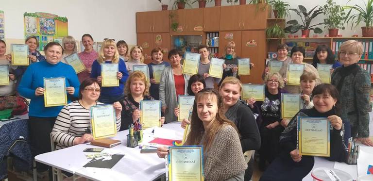 Навчаються верхньорогачицькі вчителі Нової української школи